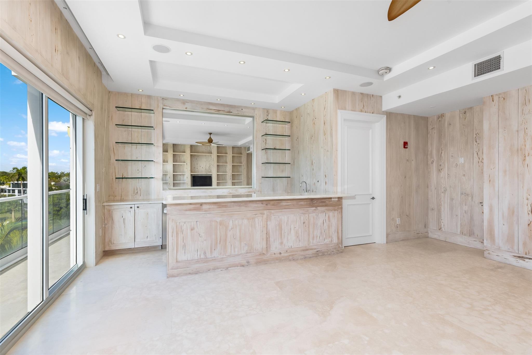 MAISON BLANC OF LAS OLAS - Residential