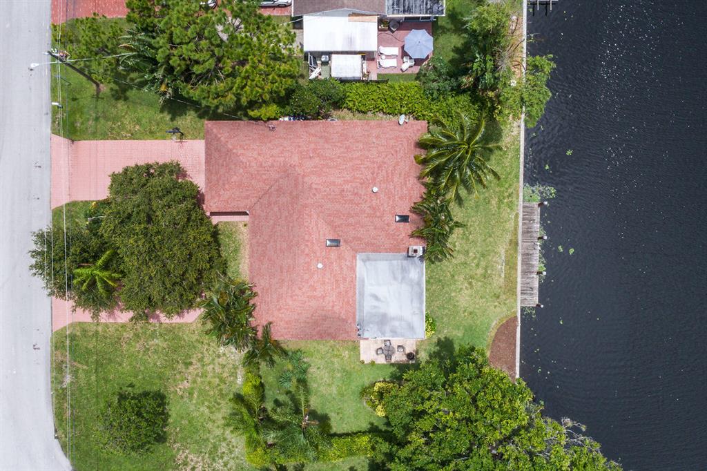 TROPIC PALMS 1 - Residential