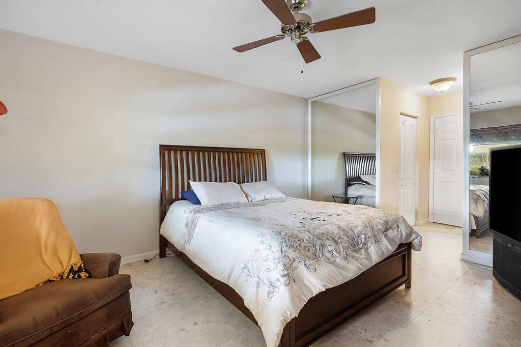 TROPIC PALMS 1 - Residential