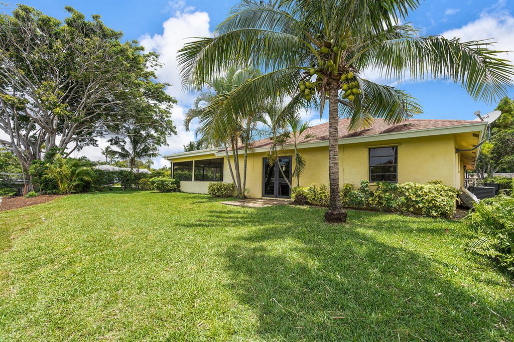 TROPIC PALMS 1 - Residential