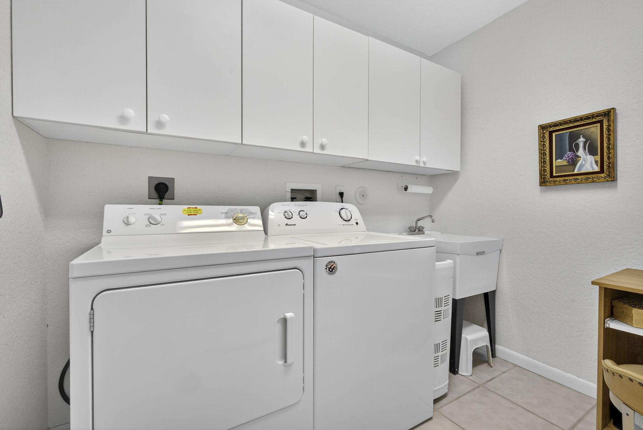 LAKEFIELD OF THE LANDINGS - Residential