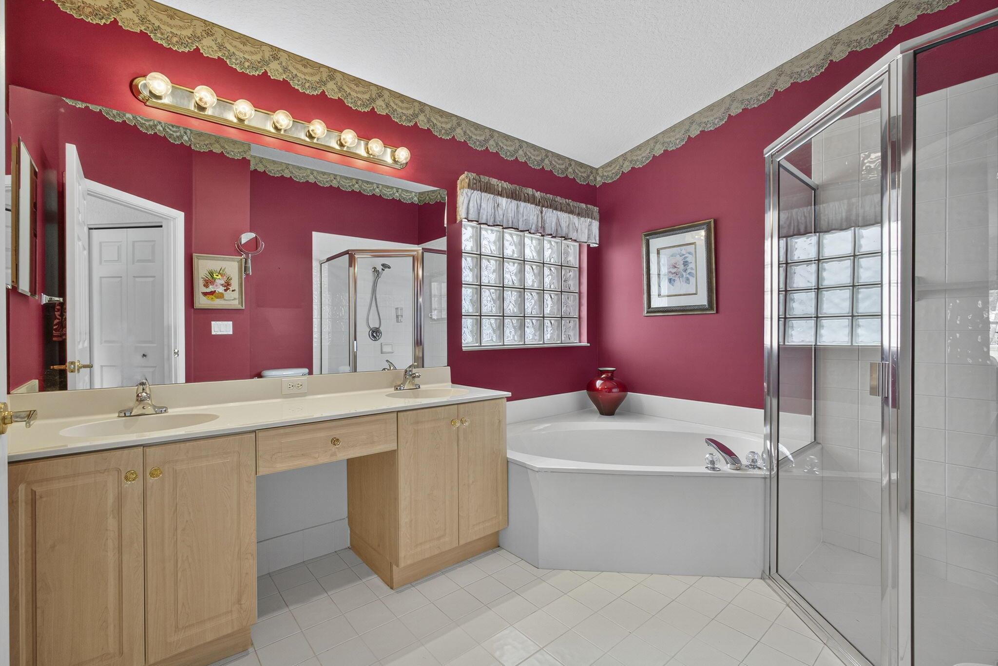 LAKEFIELD OF THE LANDINGS - Residential