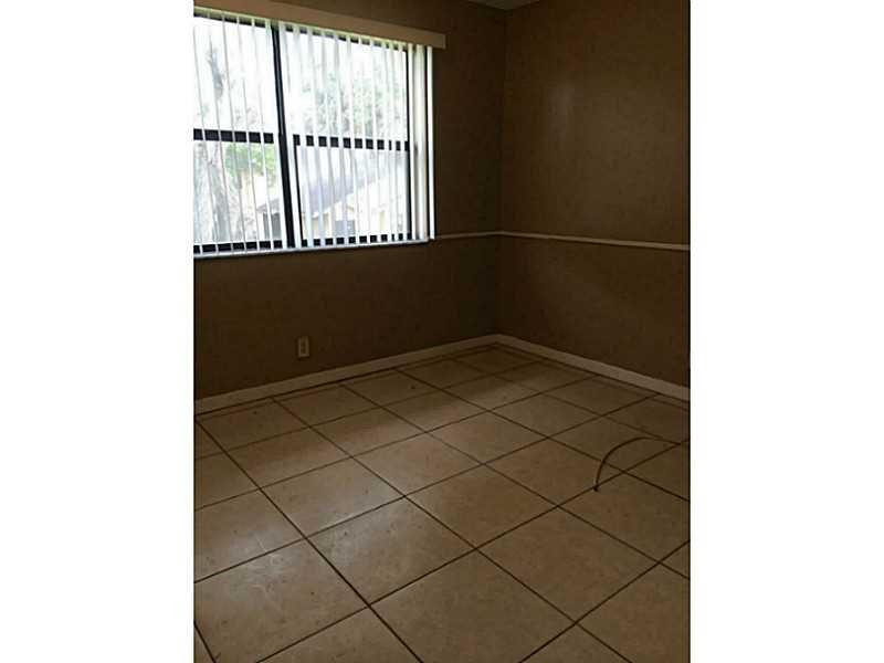 Winding Lake Two At Welle - Residential Lease