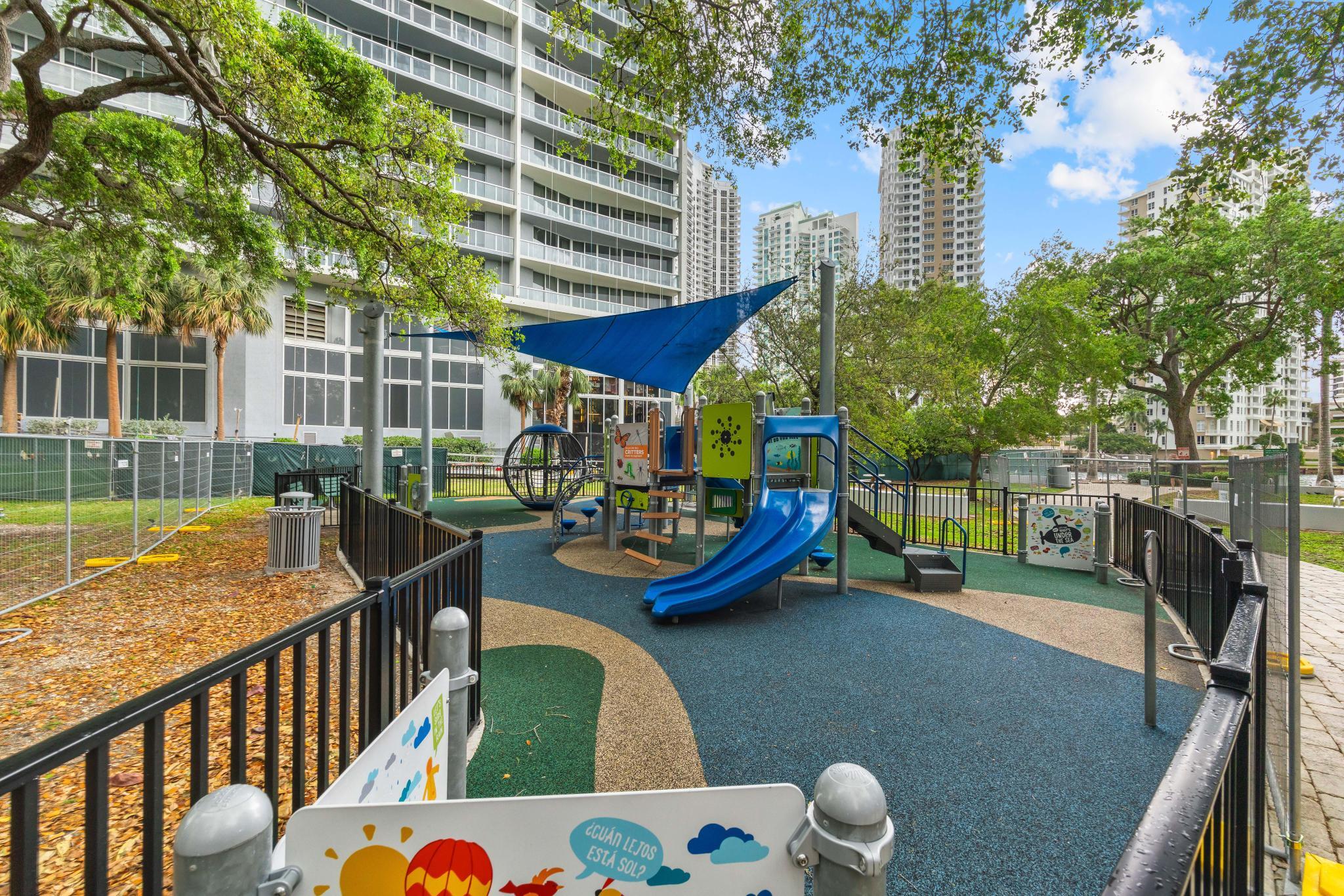 ICON BRICKELL - Residential