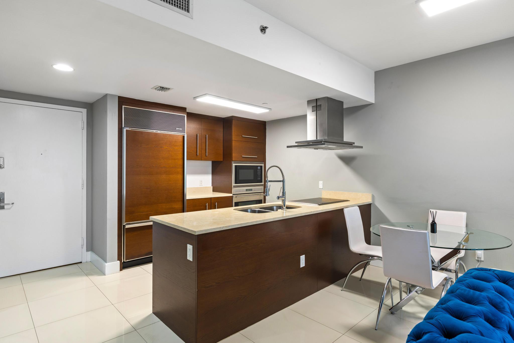 ICON BRICKELL - Residential