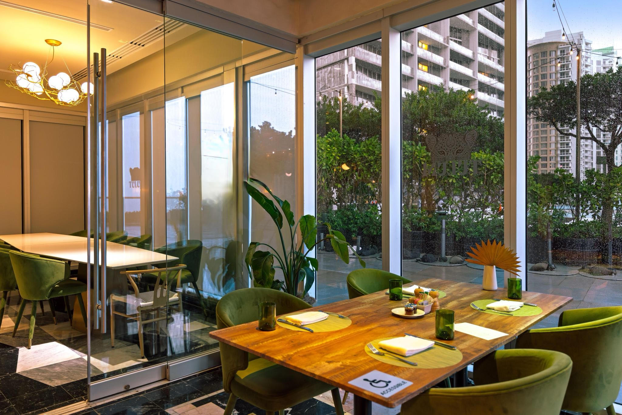 ICON BRICKELL - Residential