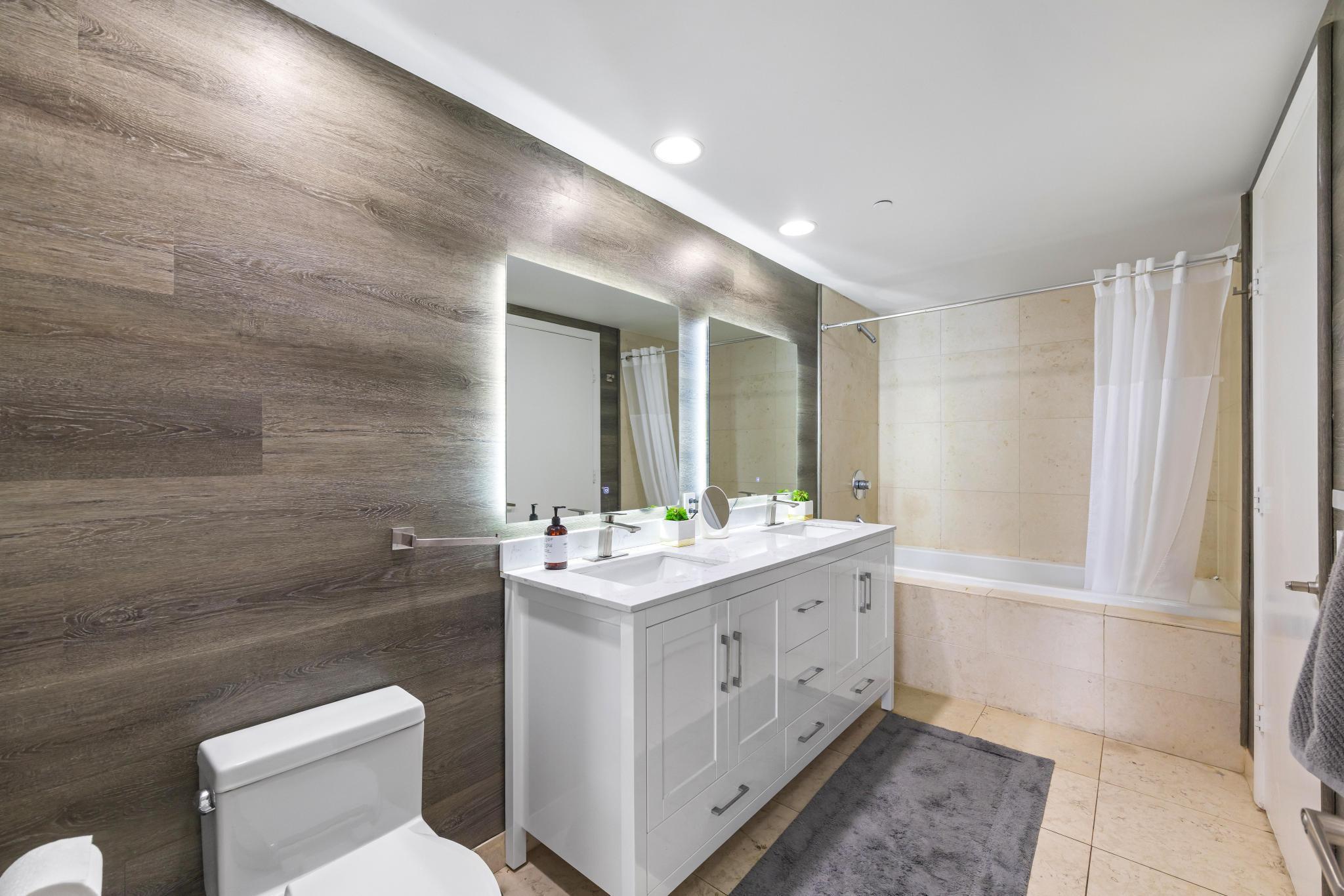 ICON BRICKELL - Residential