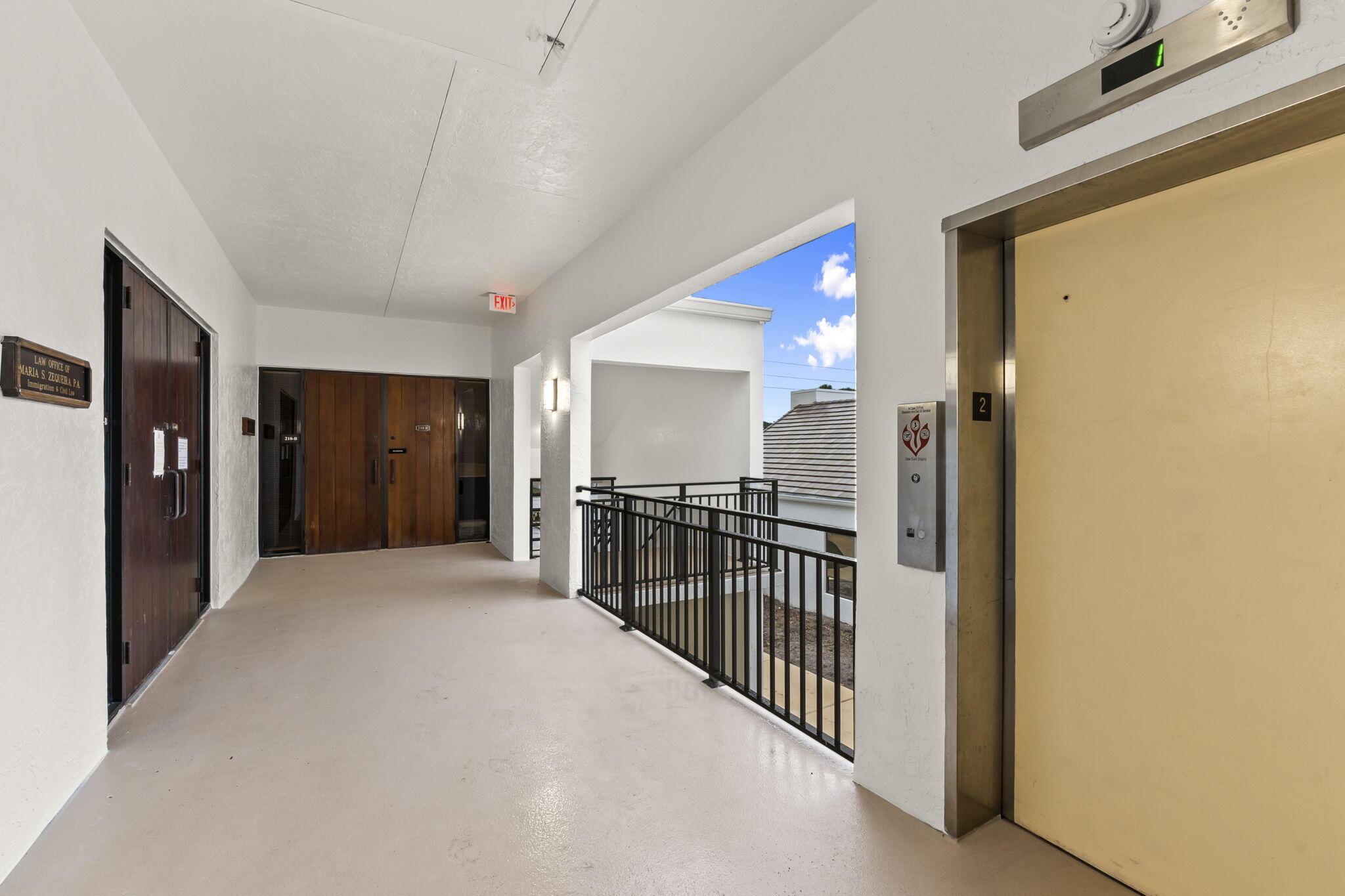 900 SE Ocean Boulevard 202b