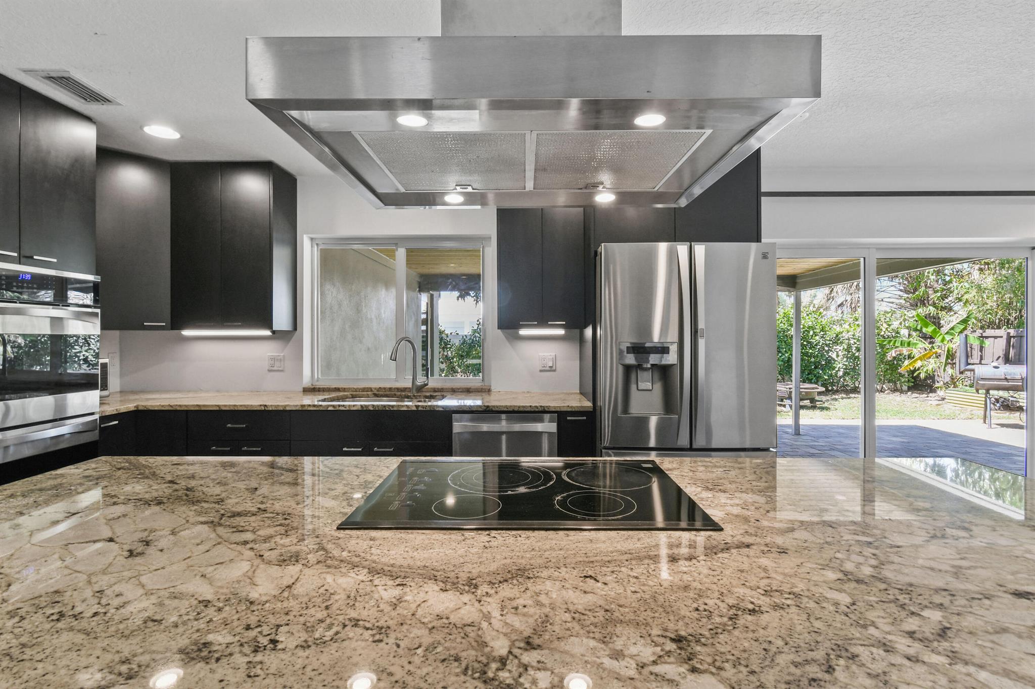 JUNO ISLES 2 - Residential Lease