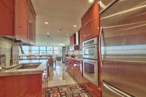 WHITEHALL - Residential