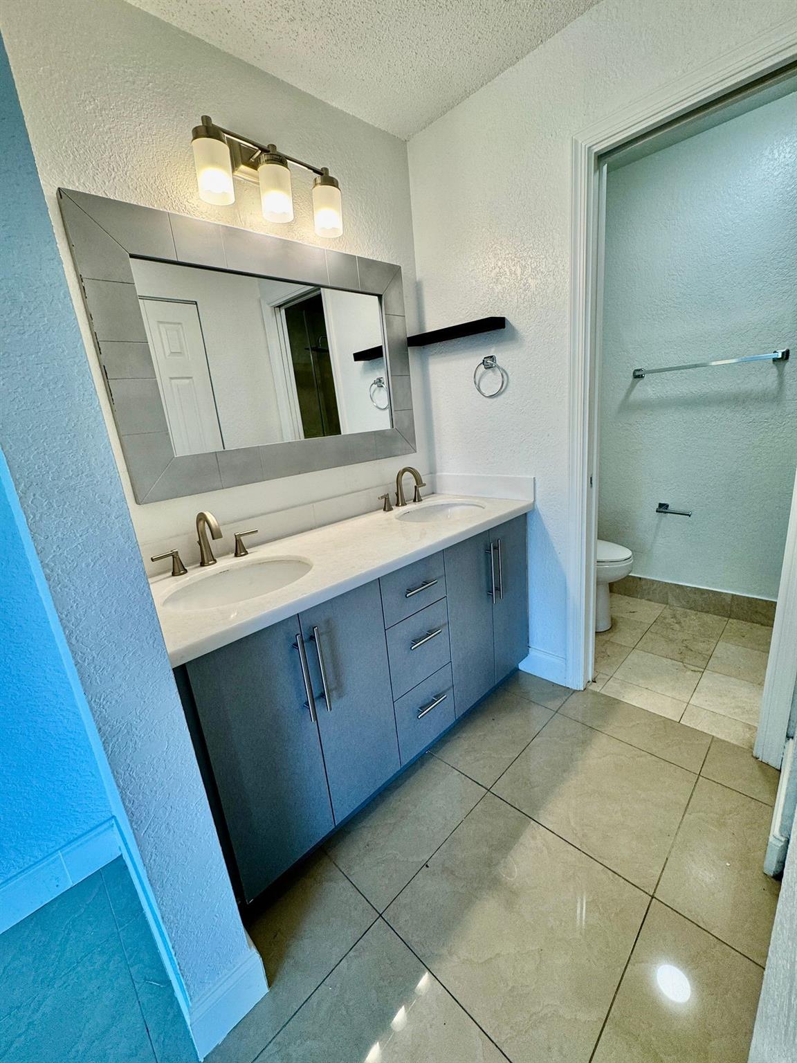 Royal Grenadier II Condo - Residential Lease