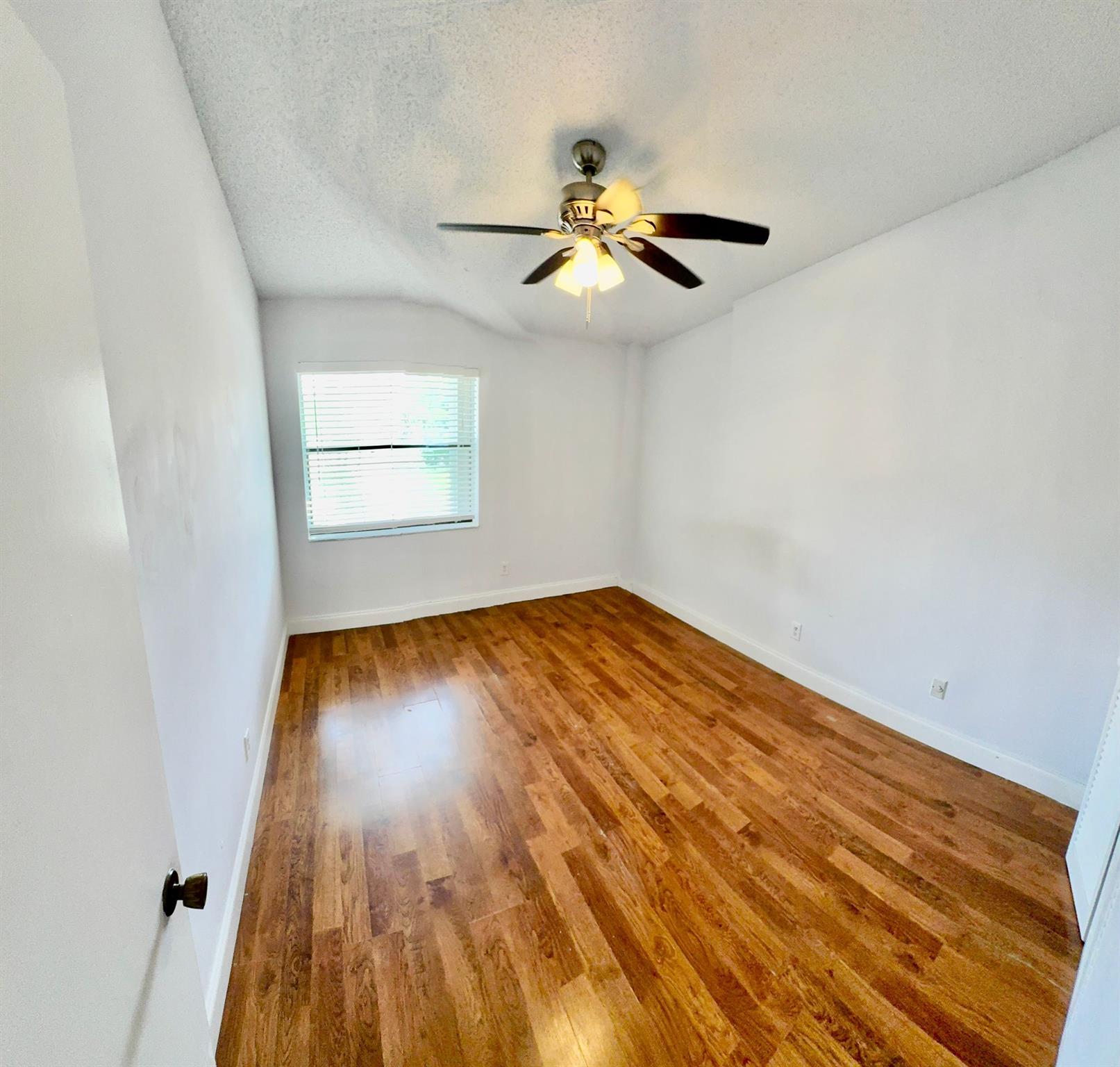 Royal Grenadier II Condo - Residential Lease