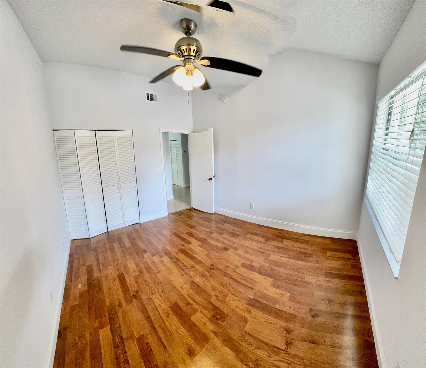 Royal Grenadier II Condo - Residential Lease