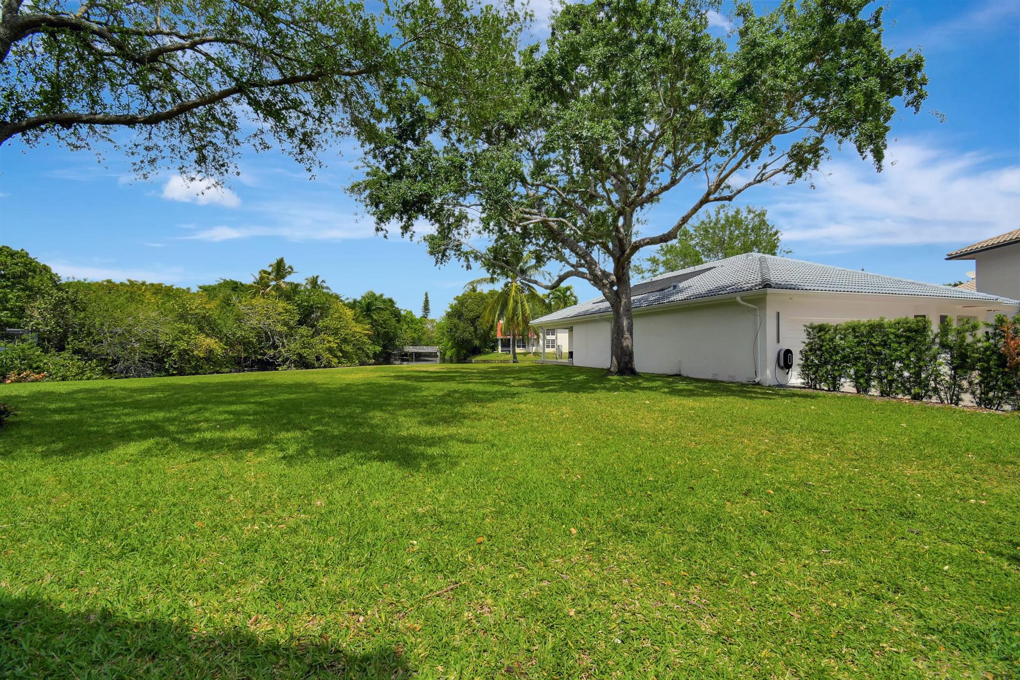 751 SW 87th Terrace