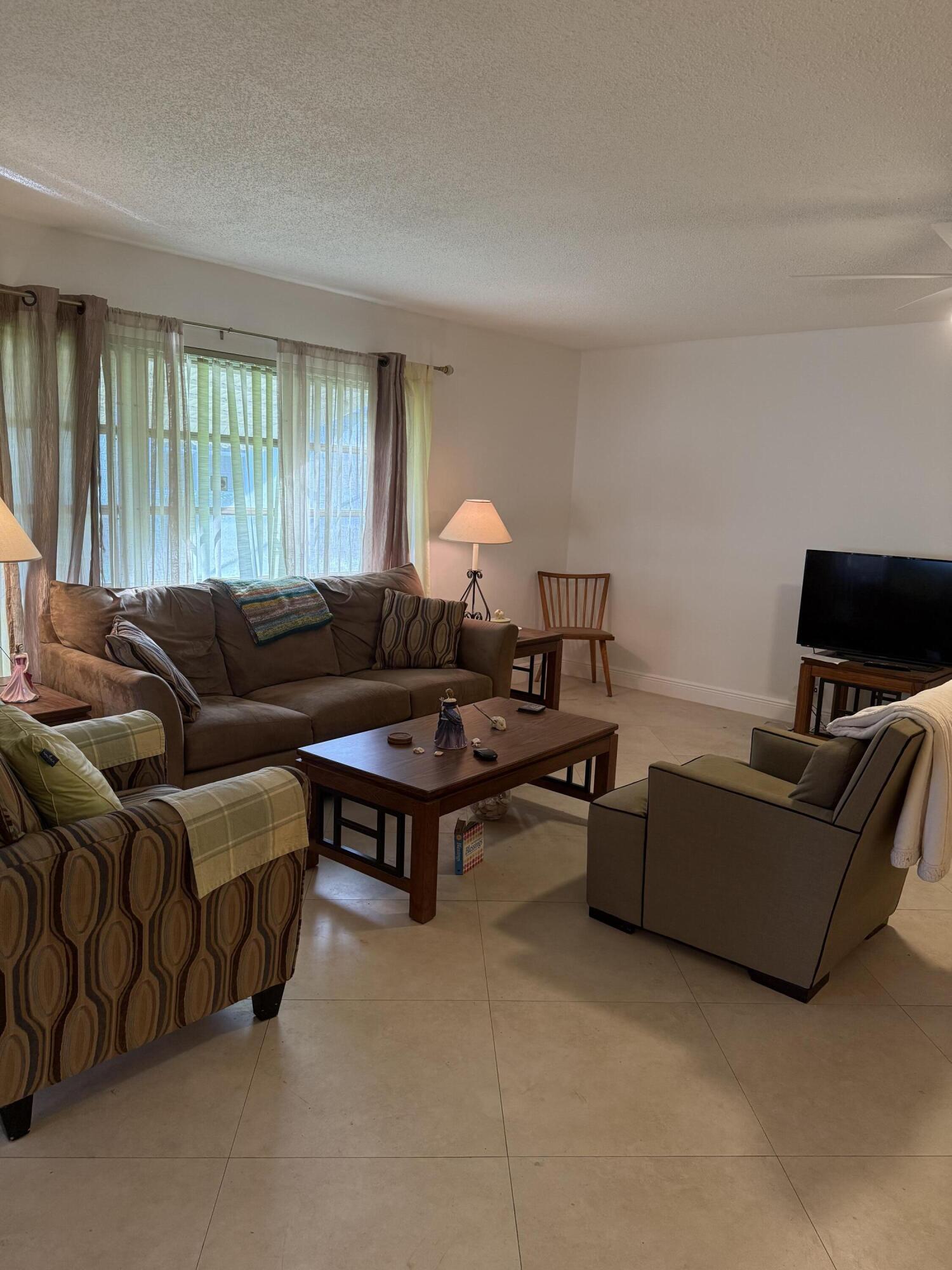 PINE POINT VILLAS COND A THRU I - Residential