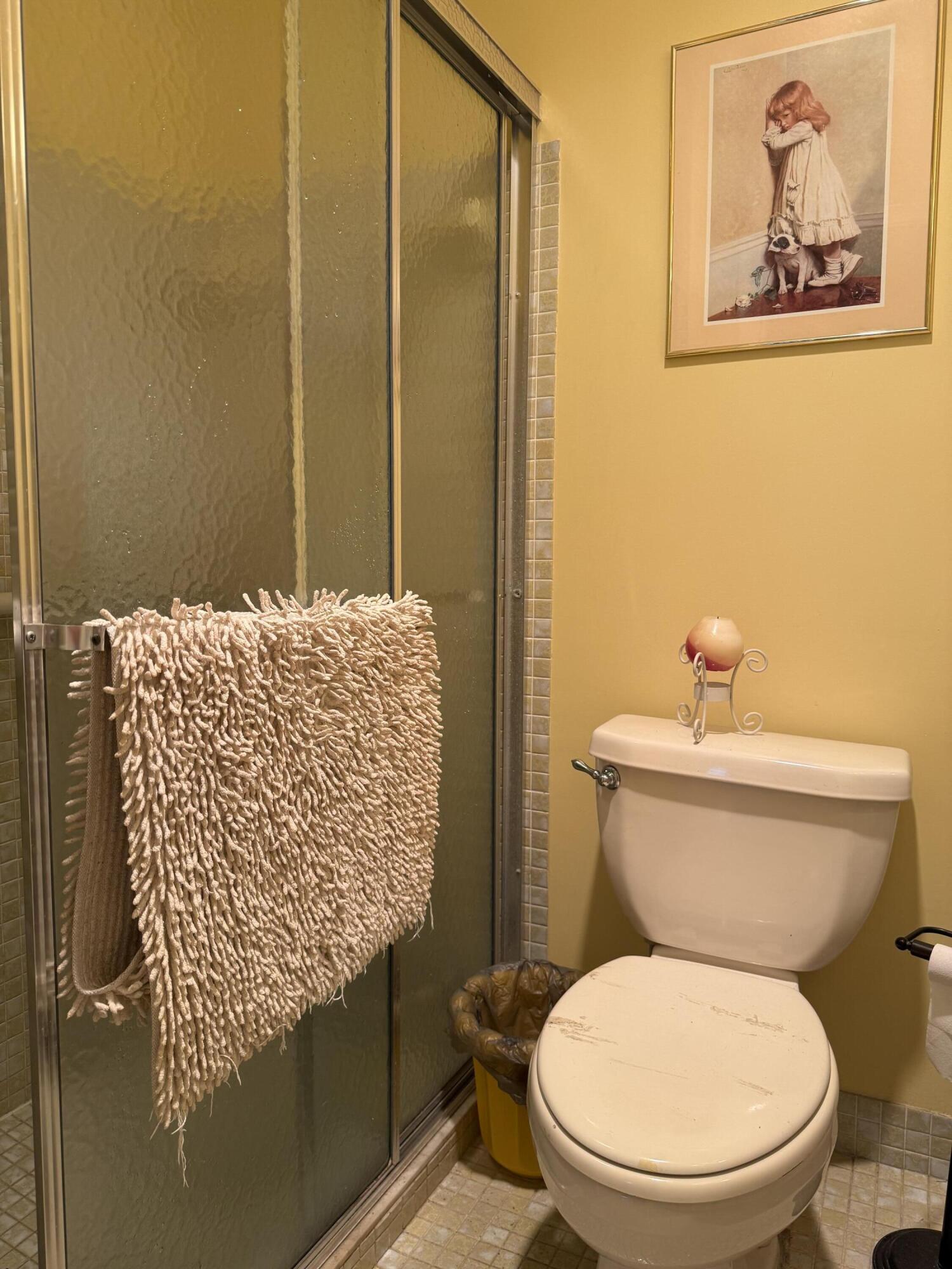 PINE POINT VILLAS COND A THRU I - Residential