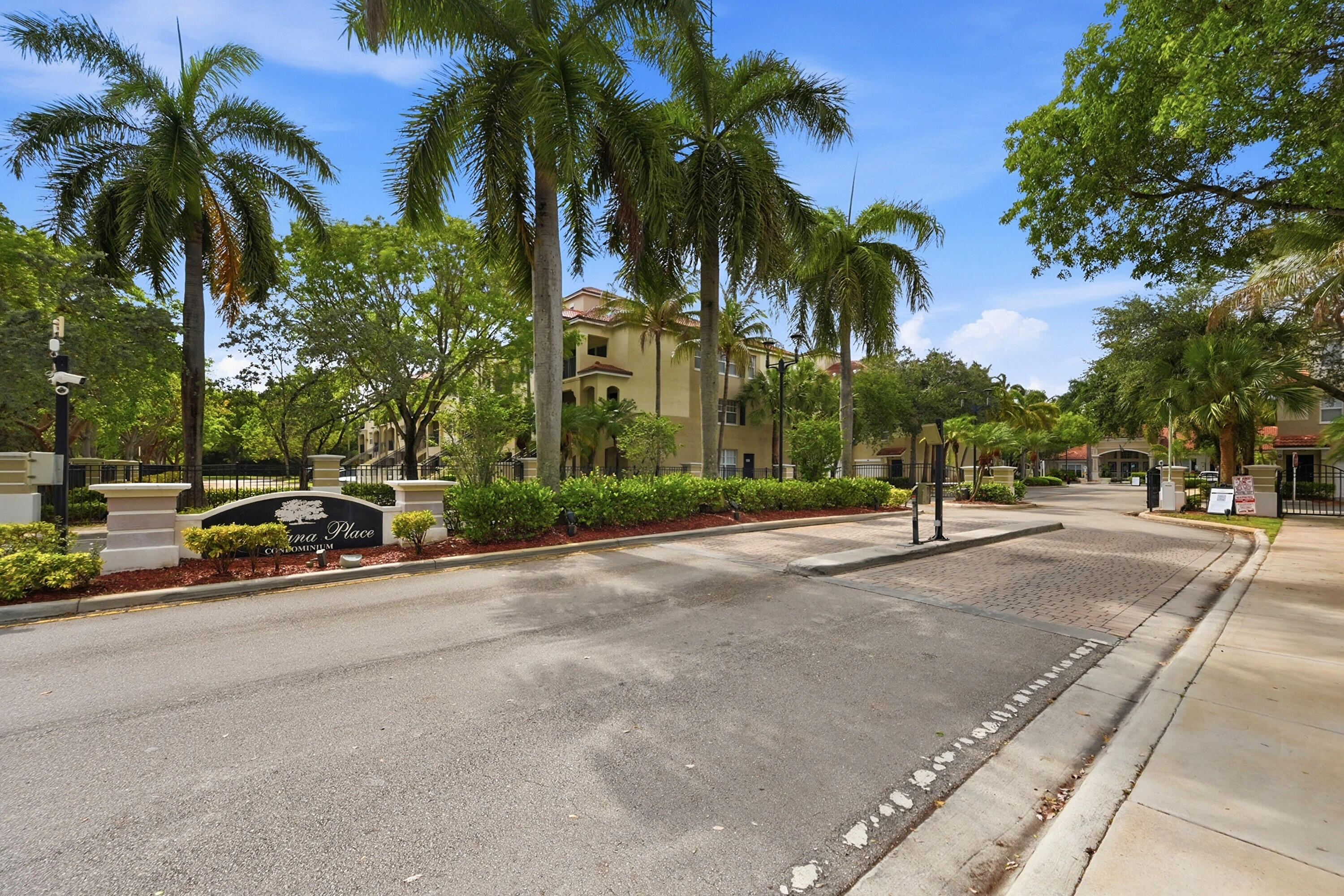 EL-AD POINCIANA CONDO - Residential