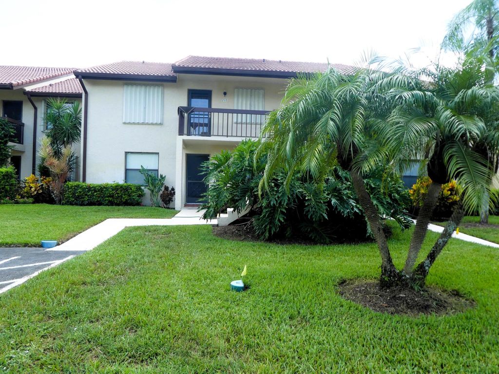 Photo of 4570 Lucerne Lakes Boulevard #105, Lake Worth, FL 33467 (MLS # R11132517)