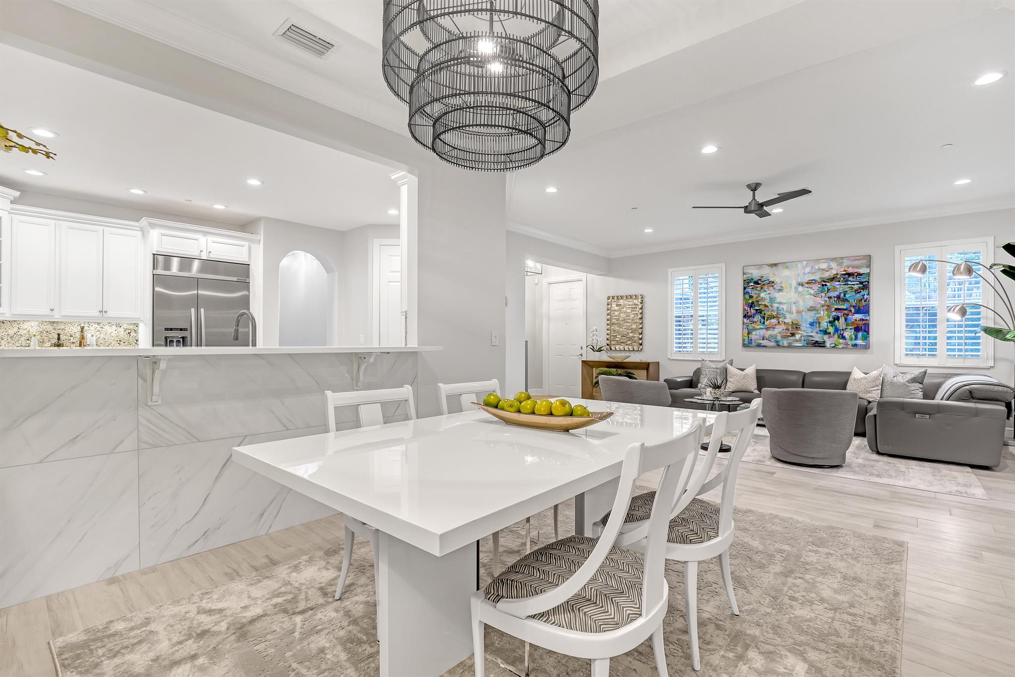 CARRIAGE HOMES AT FRENCHM - Residential