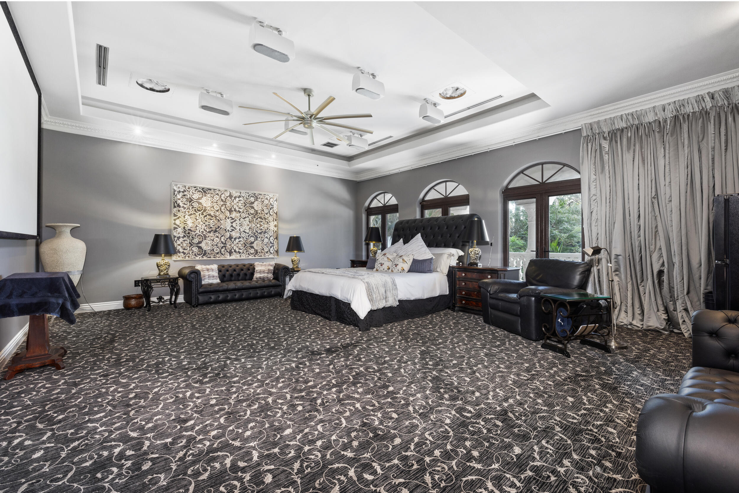 Hillsboro Mile - Residential