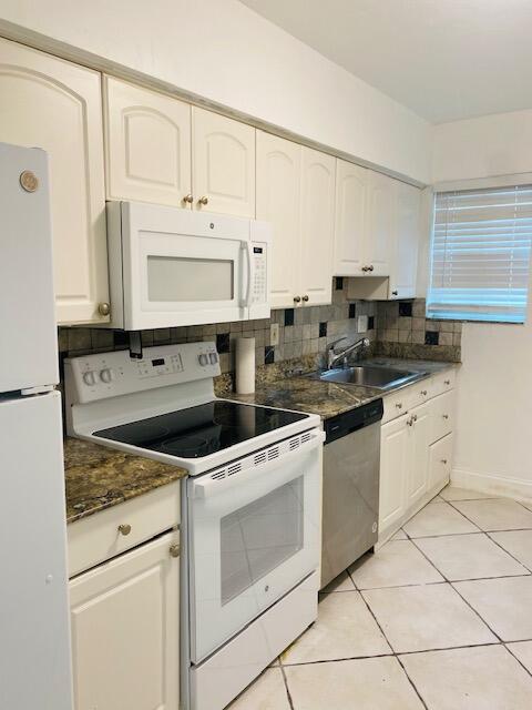 CORAL RIDGE GALT ADD NO 1 - Residential Lease