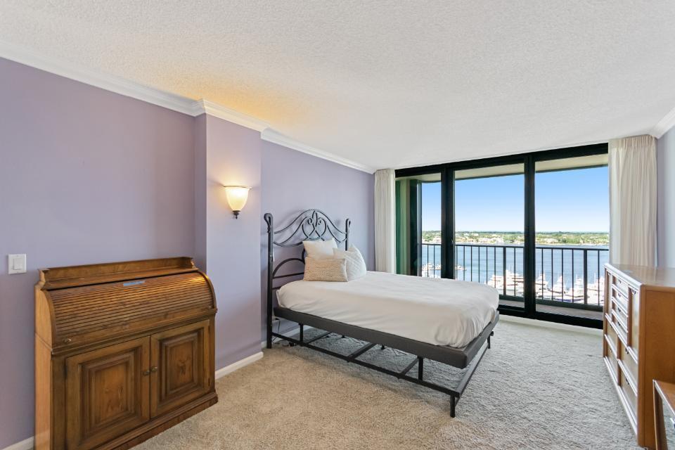 OLD PORT COVE QUAY NORTH - Residential