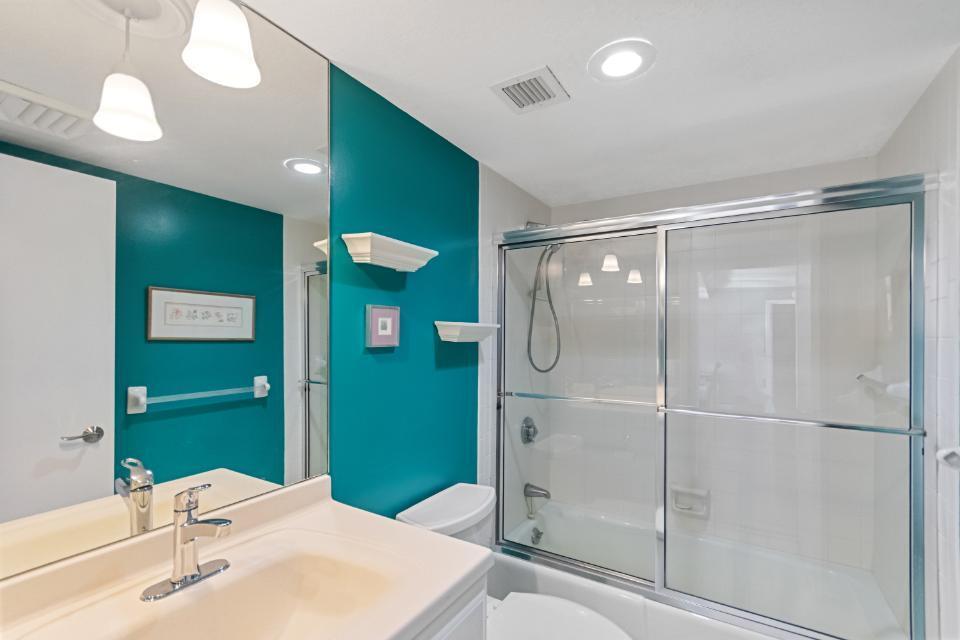 OLD PORT COVE QUAY NORTH - Residential