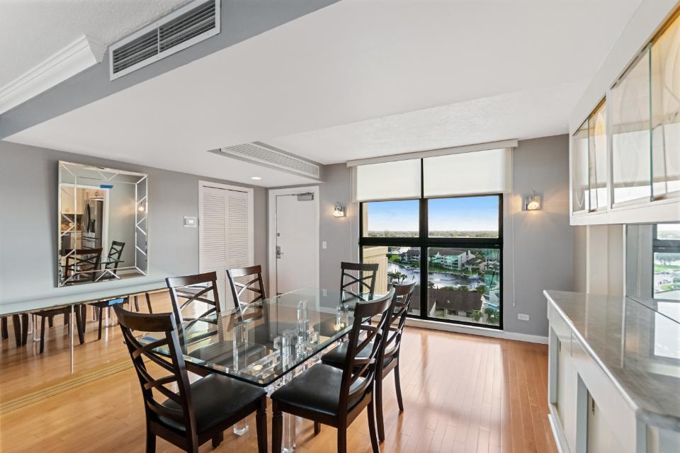 OLD PORT COVE QUAY NORTH - Residential