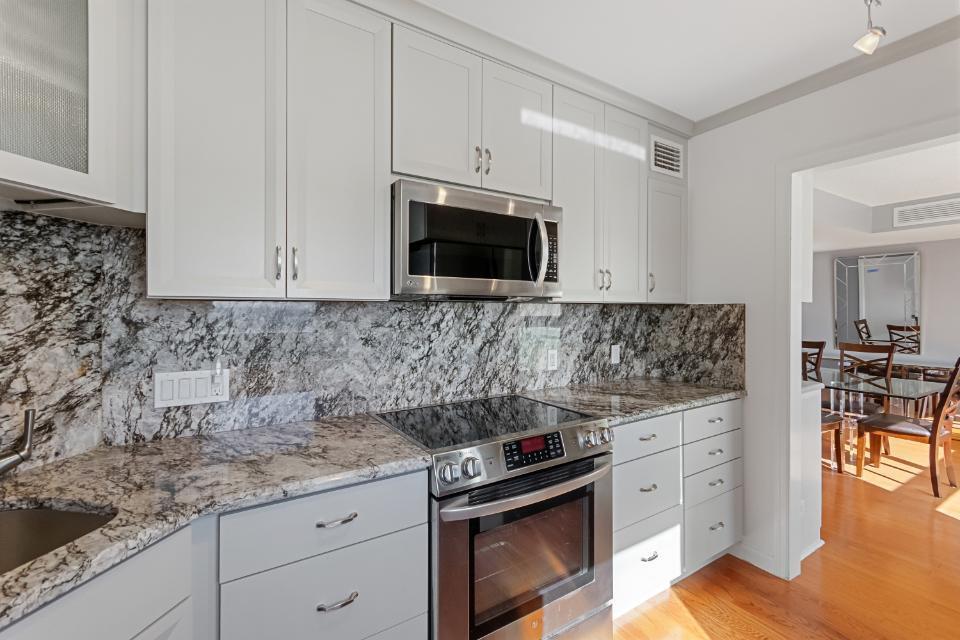 OLD PORT COVE QUAY NORTH - Residential