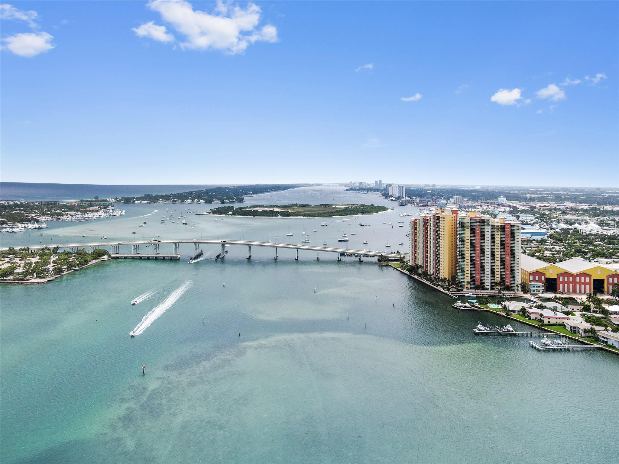 MARINA GRANDE - Residential Lease