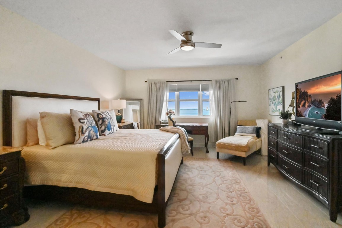 MARINA GRANDE - Residential Lease