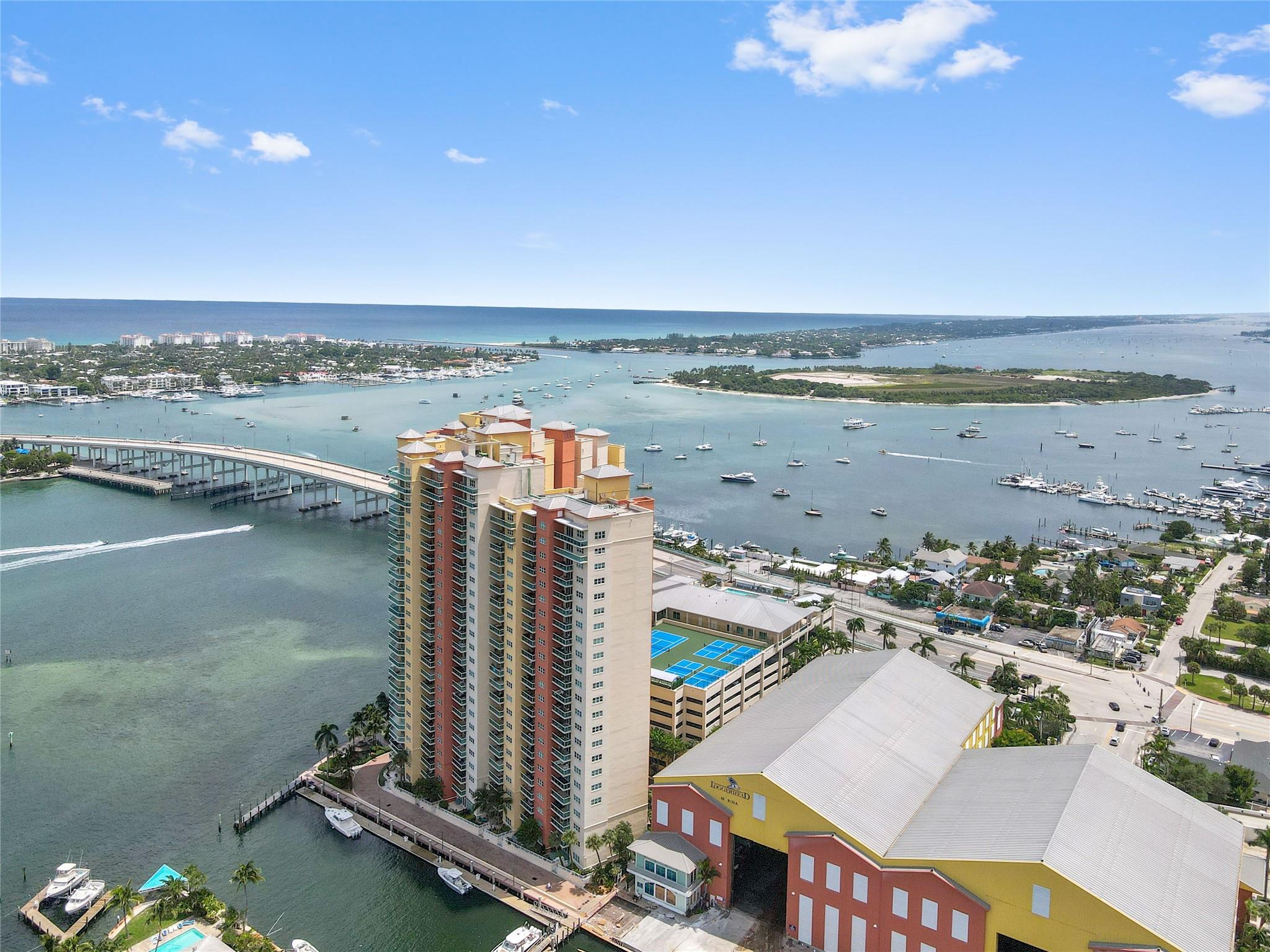 MARINA GRANDE - Residential Lease