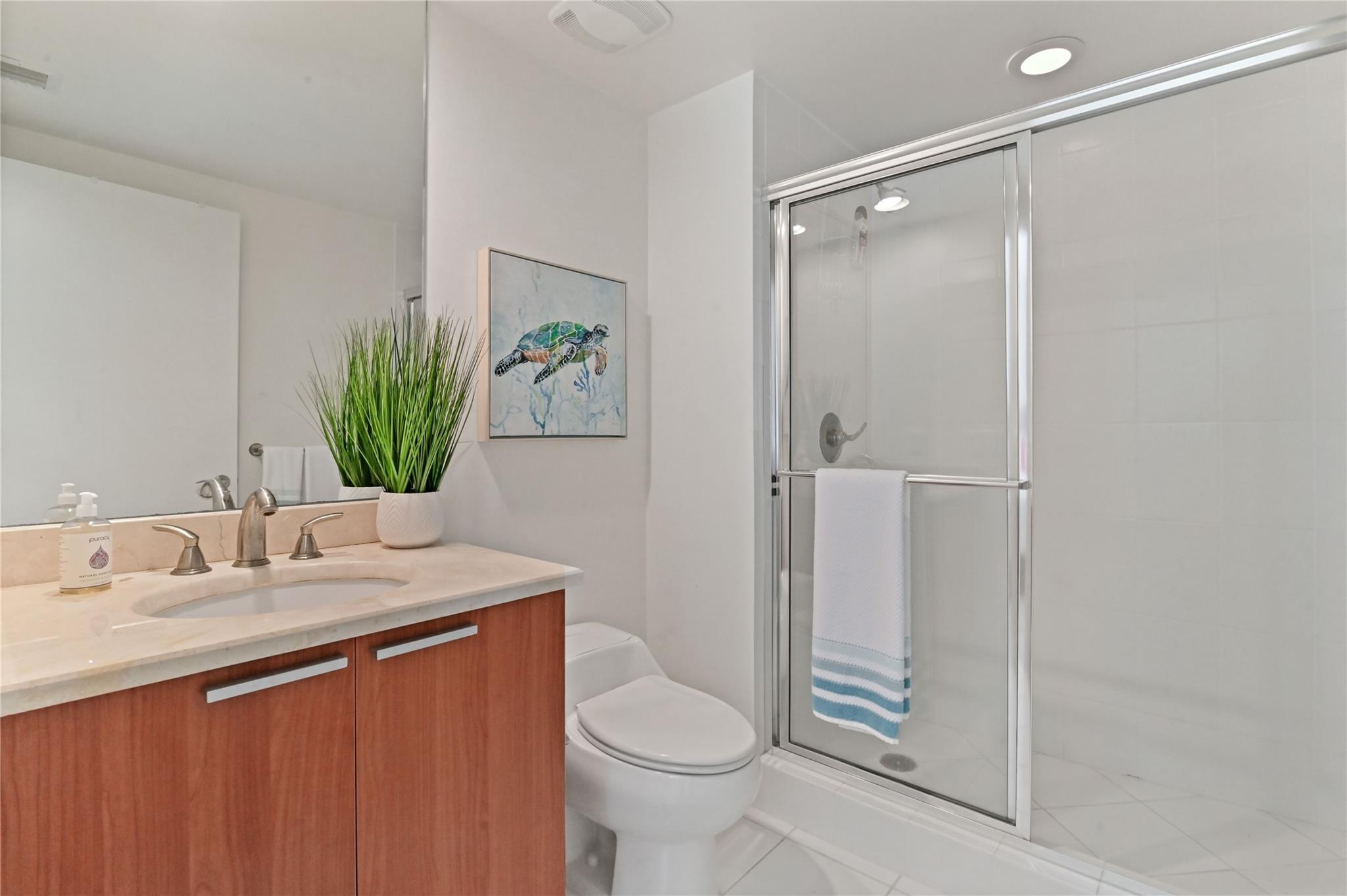 MARINA GRANDE - Residential Lease