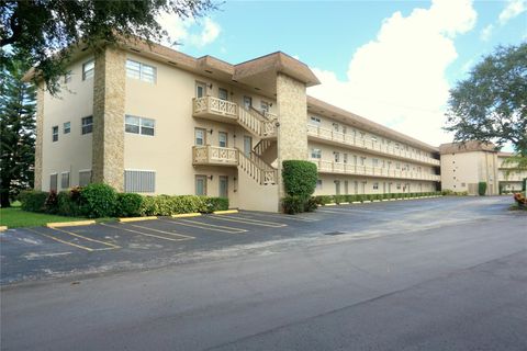 A home in Lauderdale Lakes