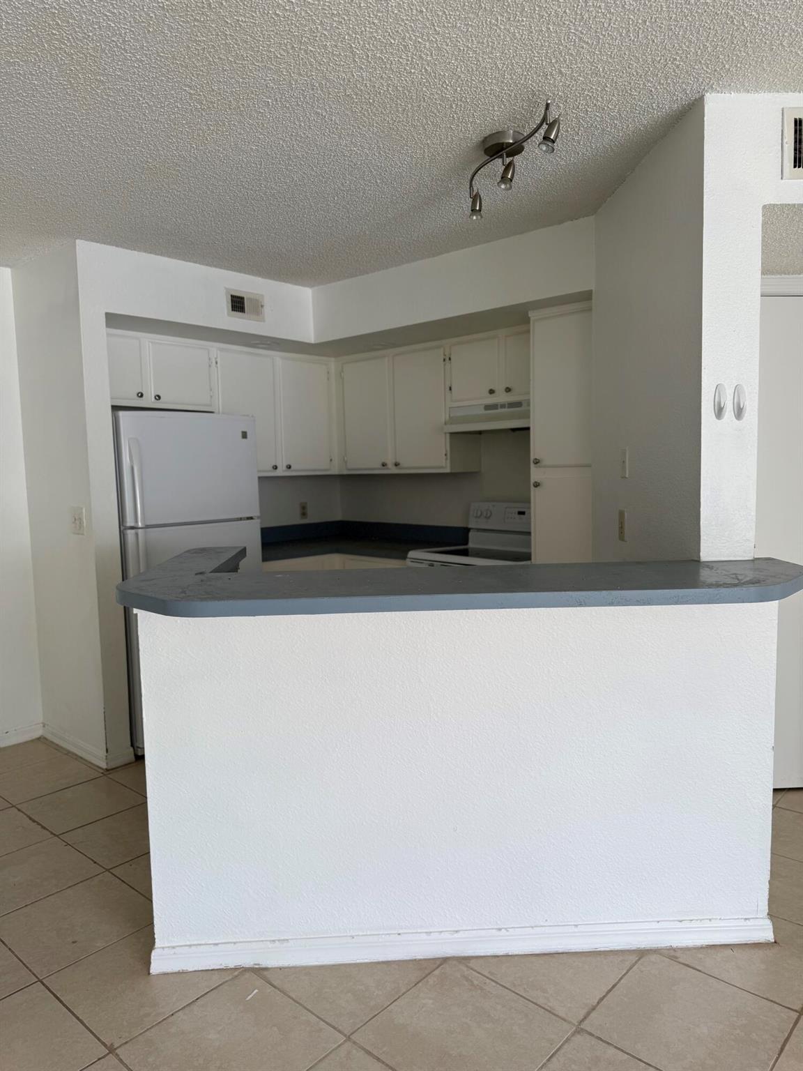 PONTE VERDE AT PALM BEACH - Residential Lease