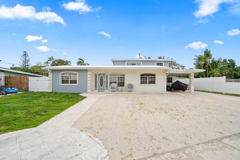 A home in Lake Worth