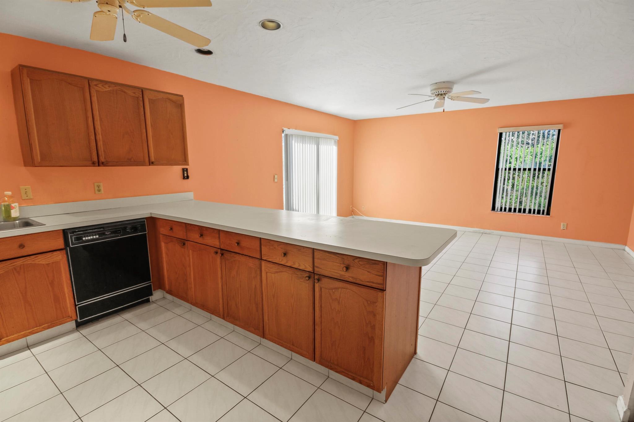 CRANBROOK LAKE ESTATES - Residential