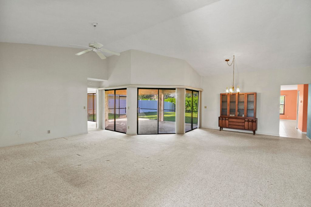Photo of 2661 SW 23rd Cranbrook Drive, Boynton Beach, FL 33436 (MLS # R11137264)