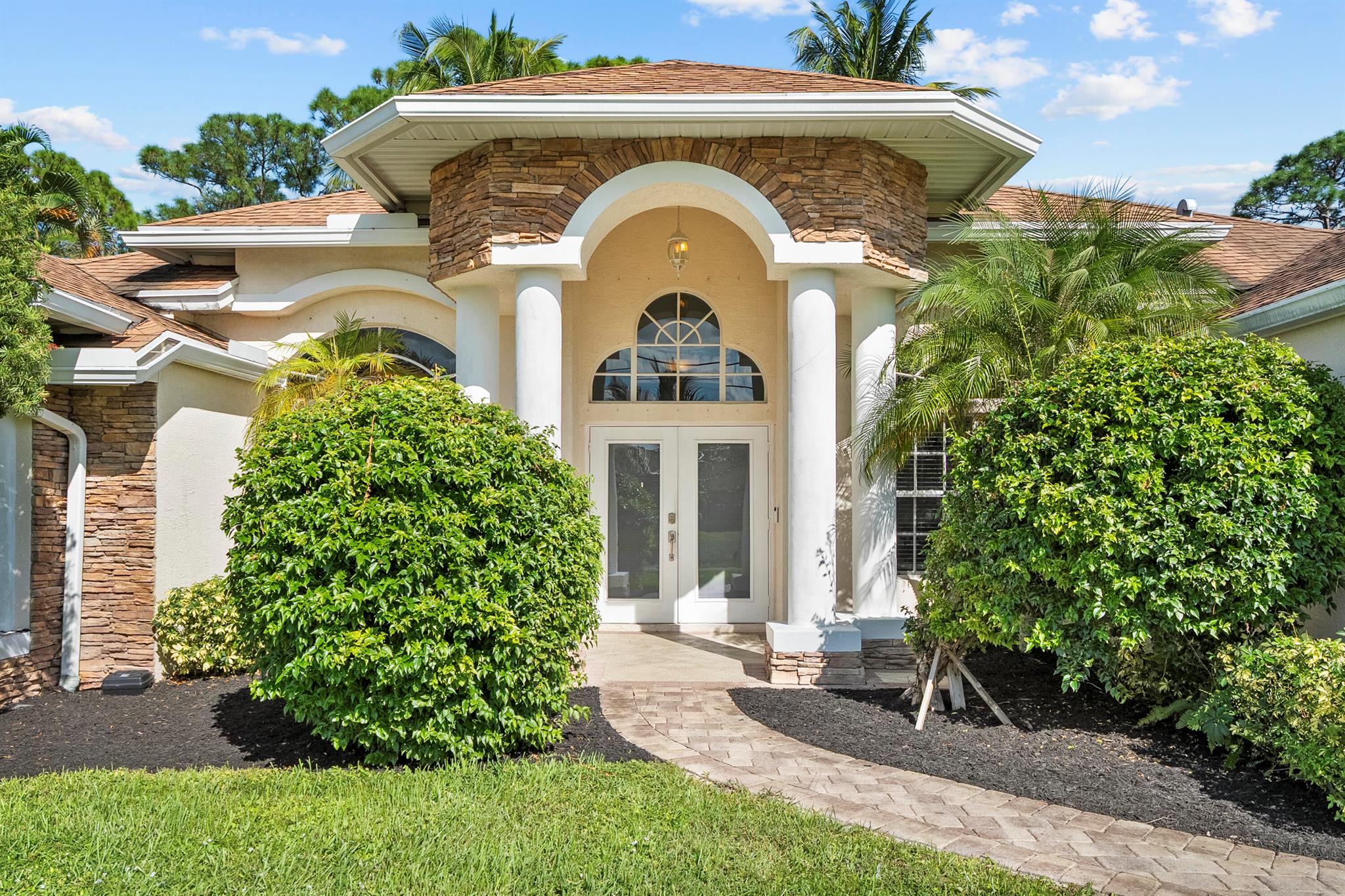 PORT ST LUCIE SECTION 33 - Residential