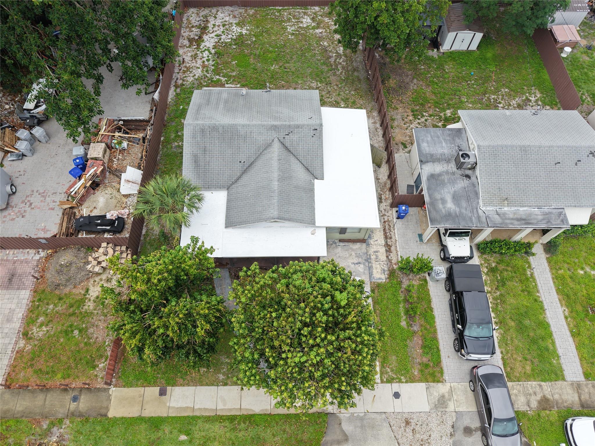 540 NE 35th St