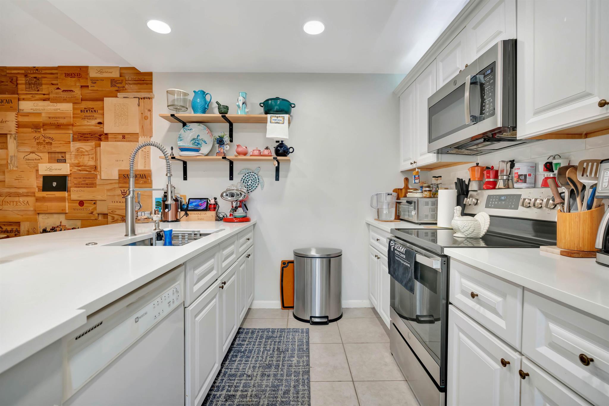 VILLAGE OF SANDALWOOD LAK - Residential