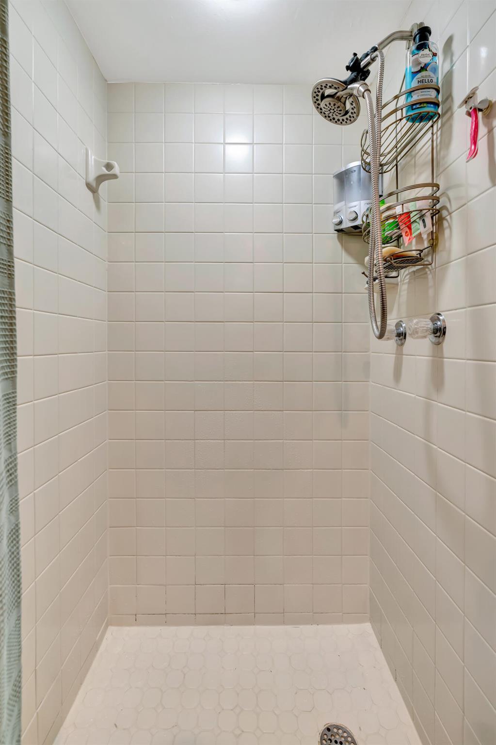 VILLAGE OF SANDALWOOD LAK - Residential