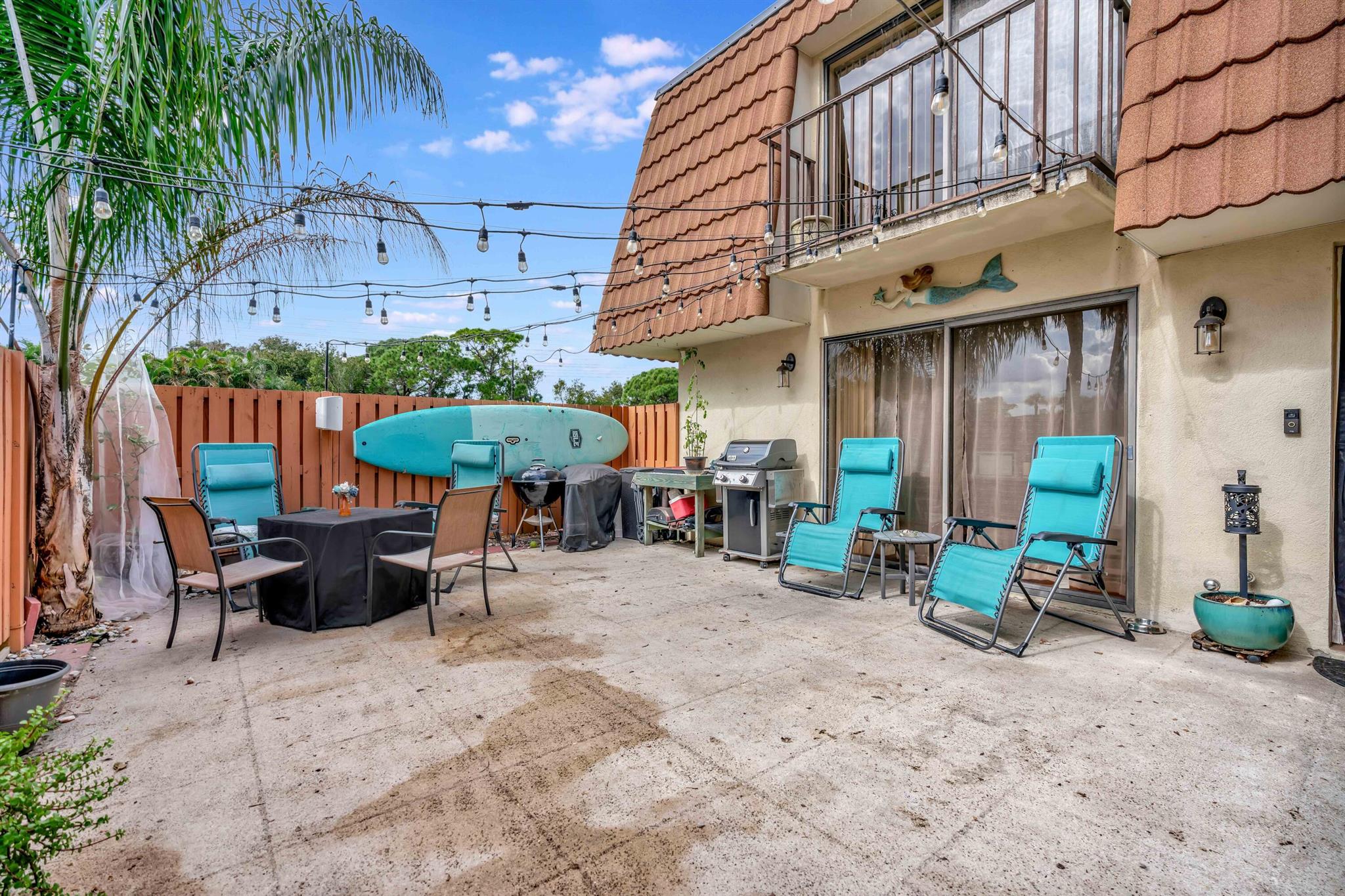 VILLAGE OF SANDALWOOD LAK - Residential