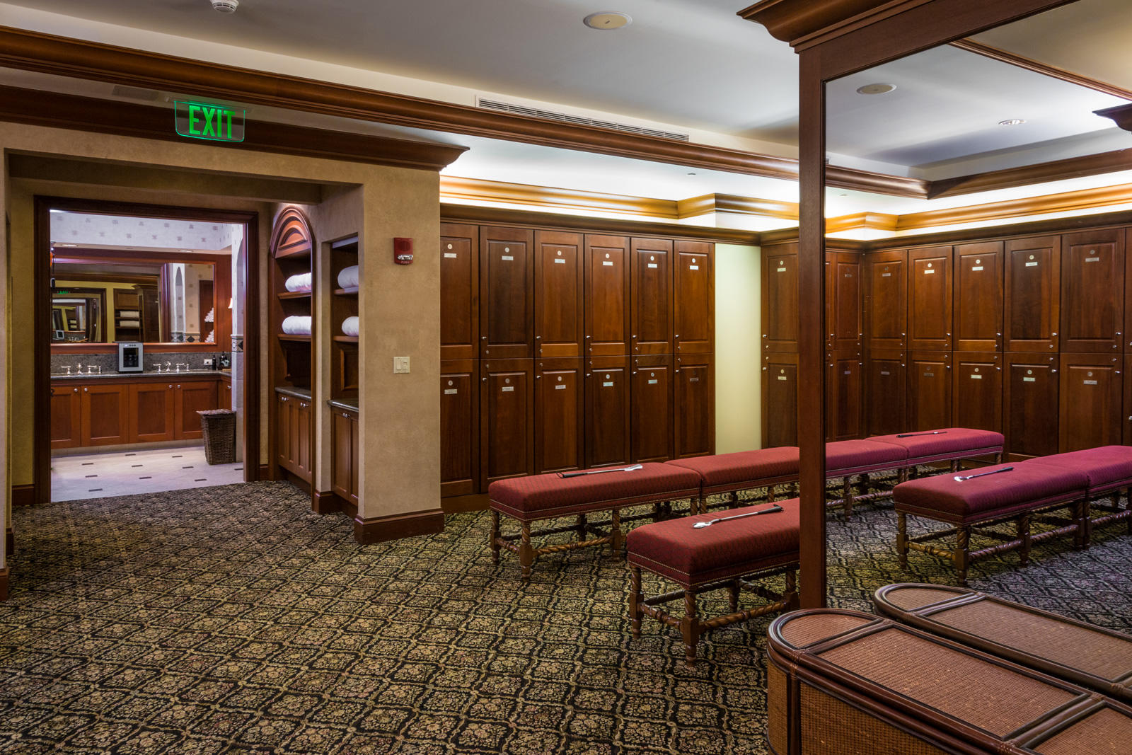 TRUMP NATIONAL - Residential