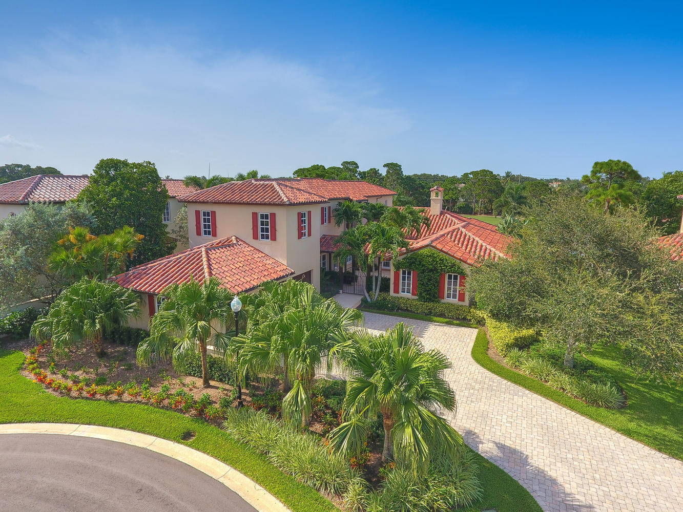 TRUMP NATIONAL - Residential