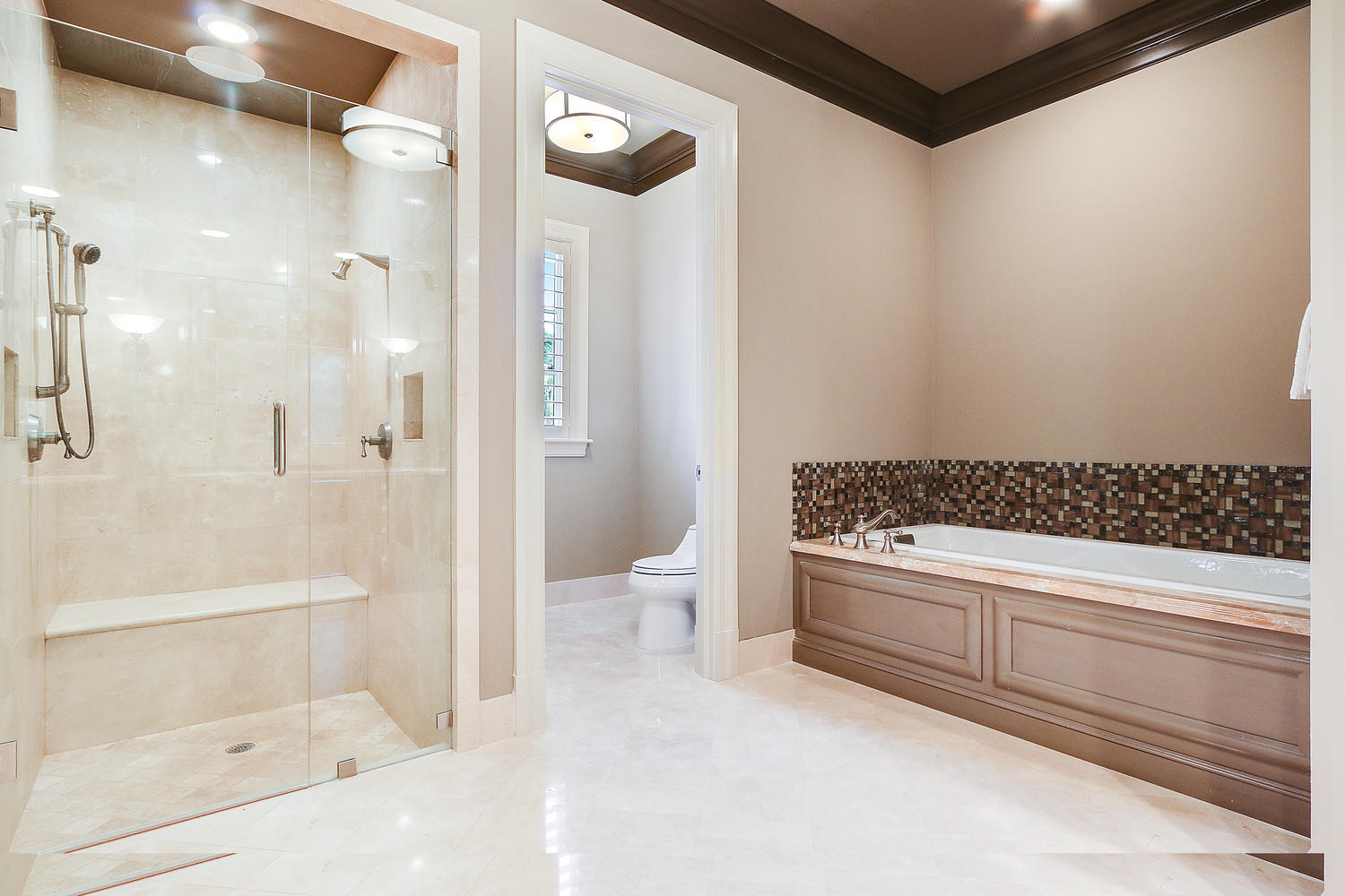 TRUMP NATIONAL - Residential