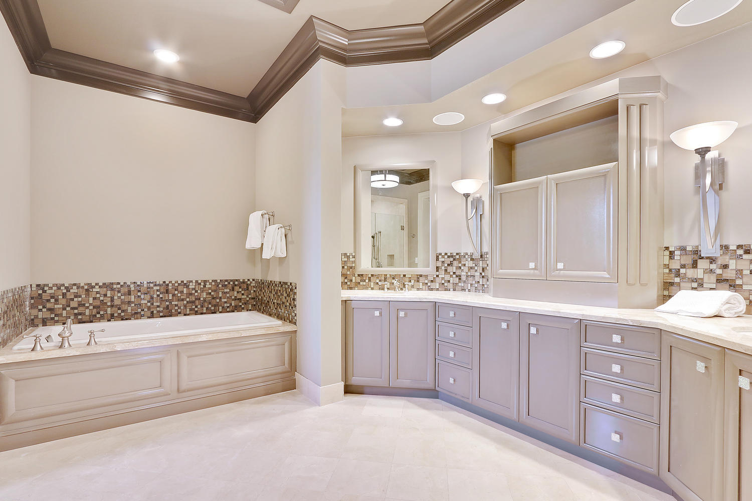 TRUMP NATIONAL - Residential