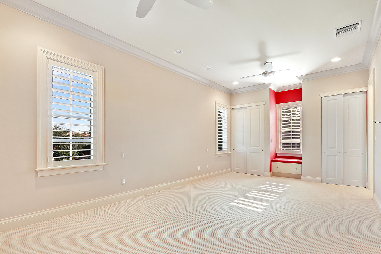 TRUMP NATIONAL - Residential