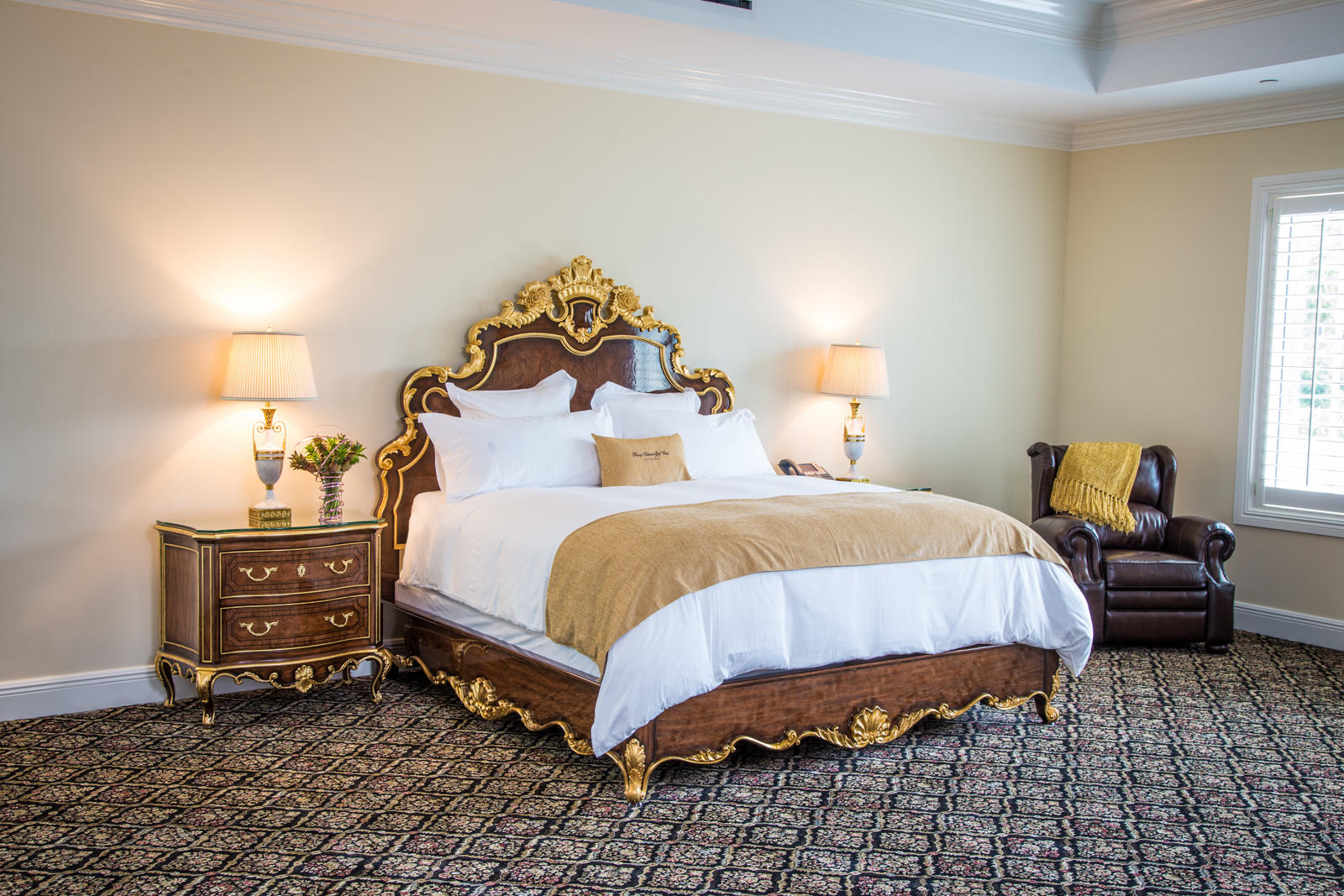 TRUMP NATIONAL - Residential