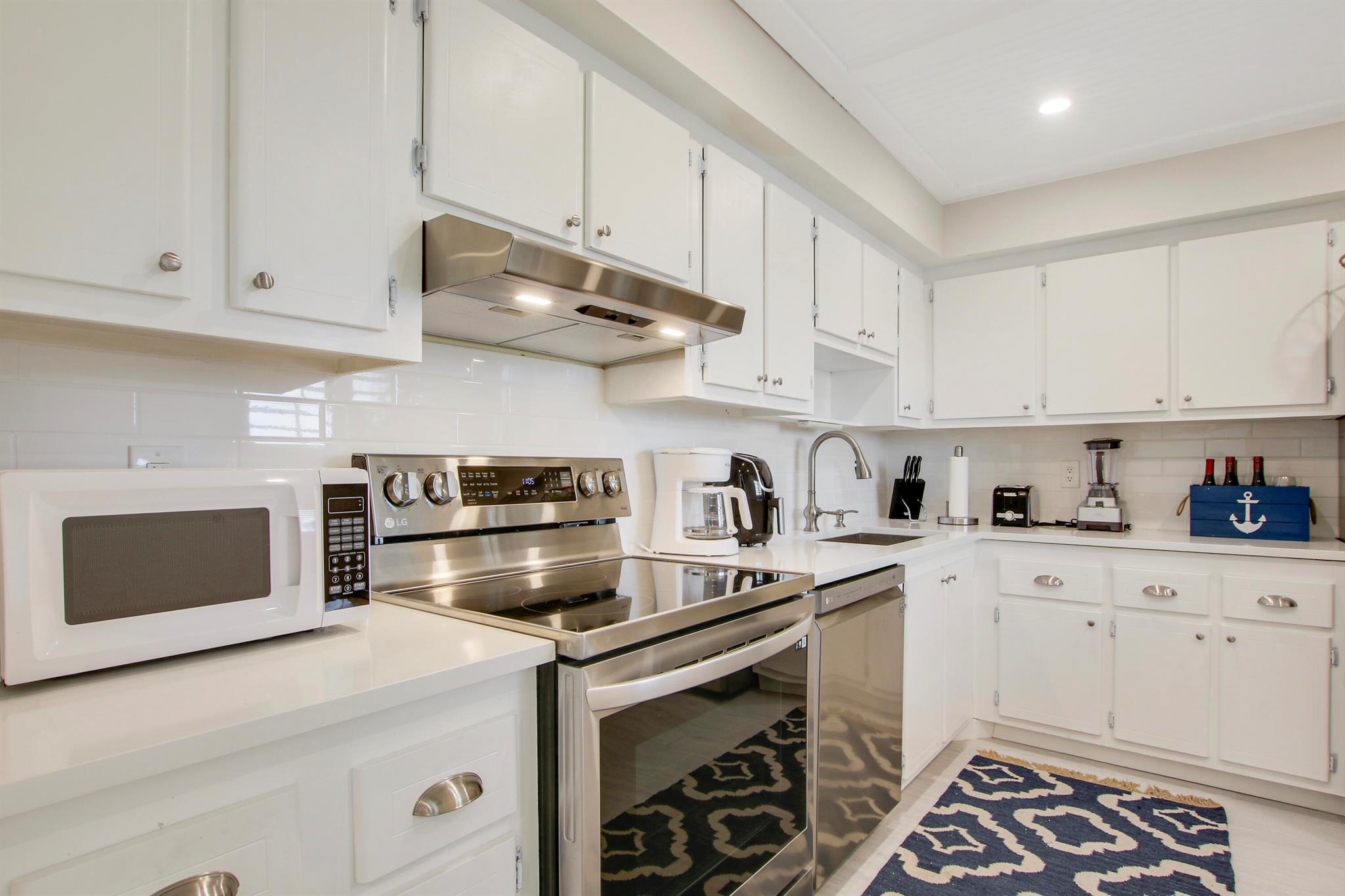 200 Ocean Trail Way 105